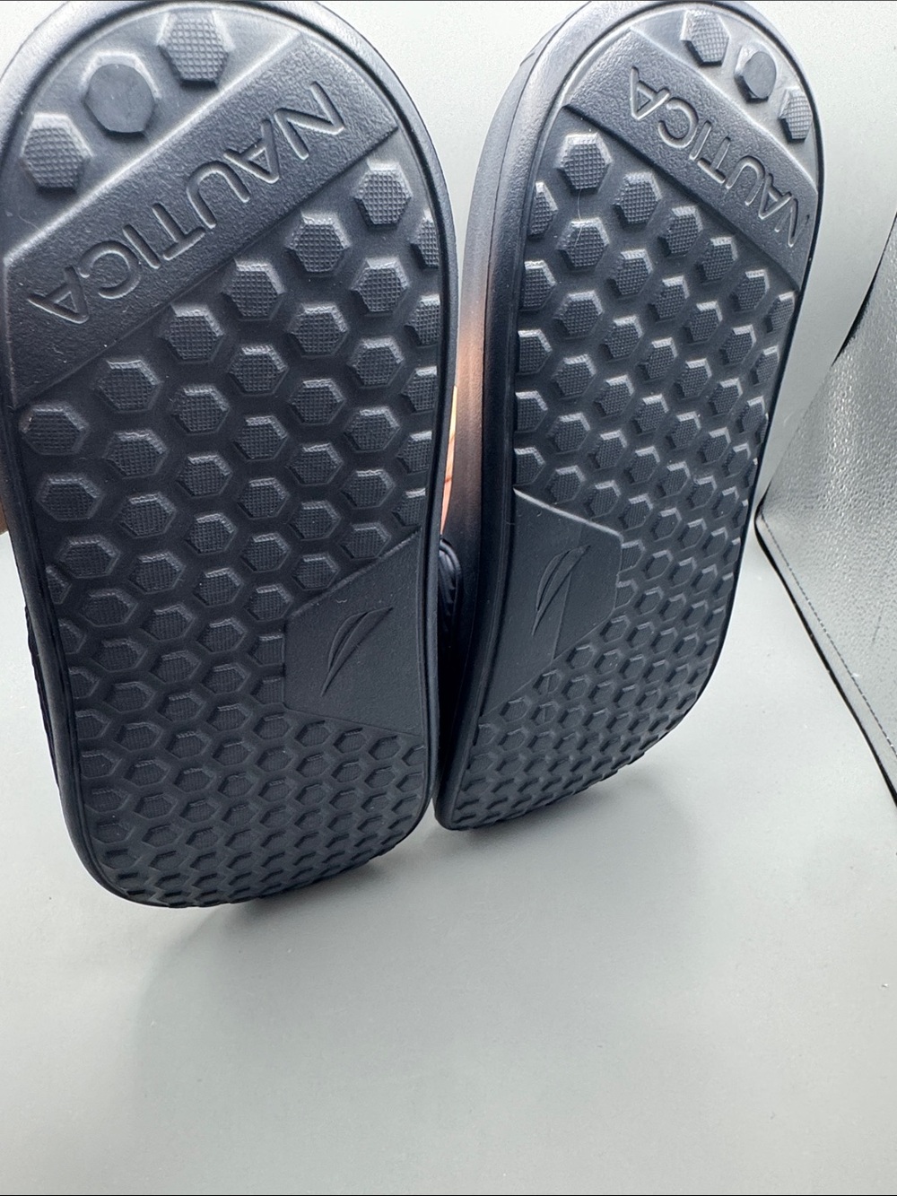 Nautica Men's Athletic Cushioned Casual Slip On Shower Pool Beach Slide Sandals - Picture 3 of 3